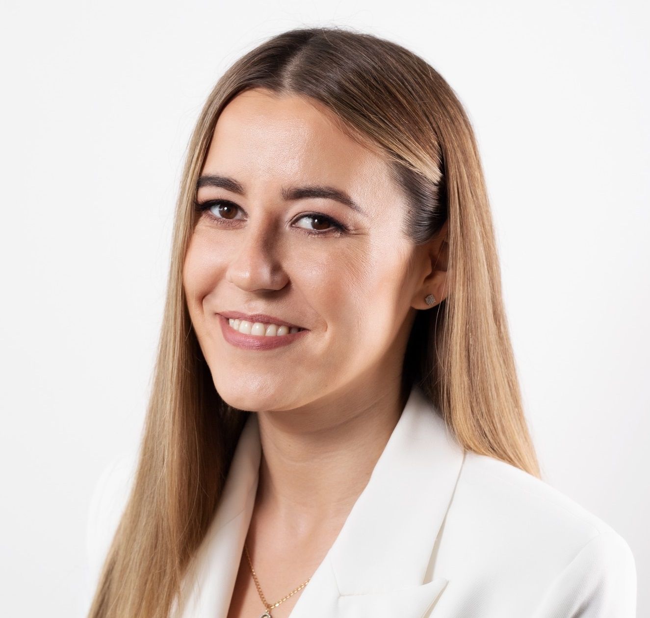 Anna-Majowicz-1.jpg